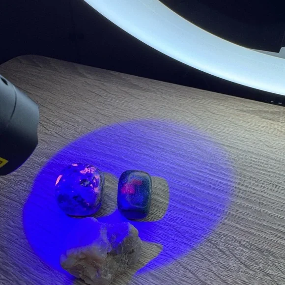 Set of Three Polished Stones Mixed Tumbles - Picture 3 of 4